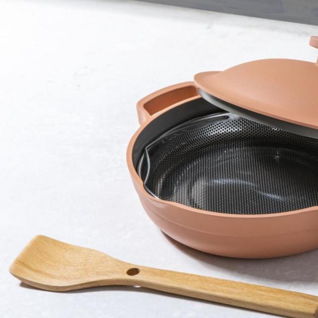 Always Pan in Spice color