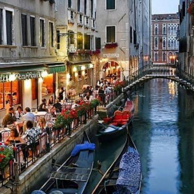 Dinner for two in Venice!