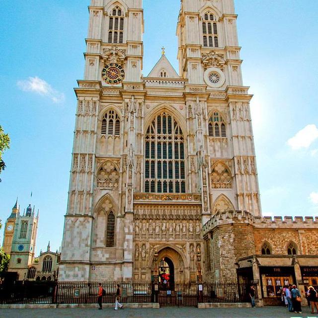 Tickets to Westminster Abbey and The Queen's Diamond Jubilee Gallery!