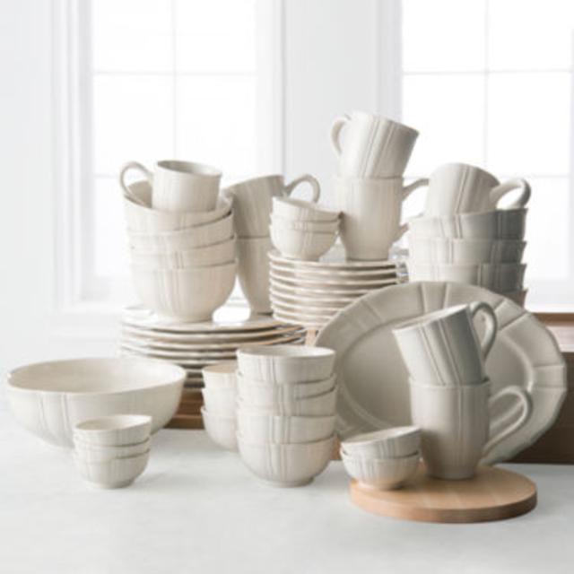 JCPenney Home™ Ashley Scalloped Stoneware 50-pc. Dinnerware Set - Service for 8