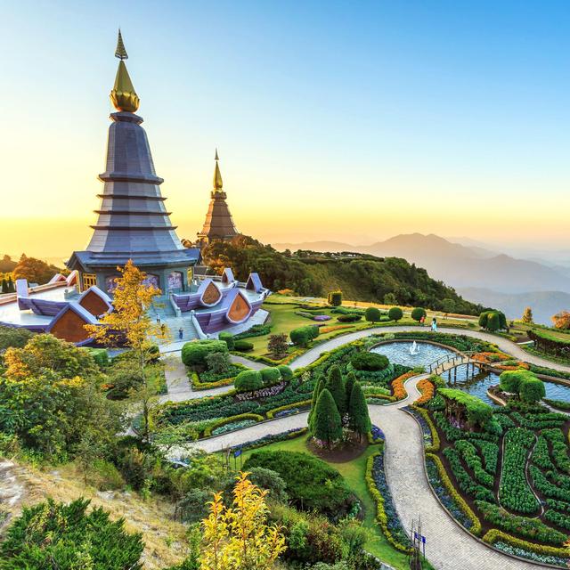 Chiang Mai Tour and Hotel