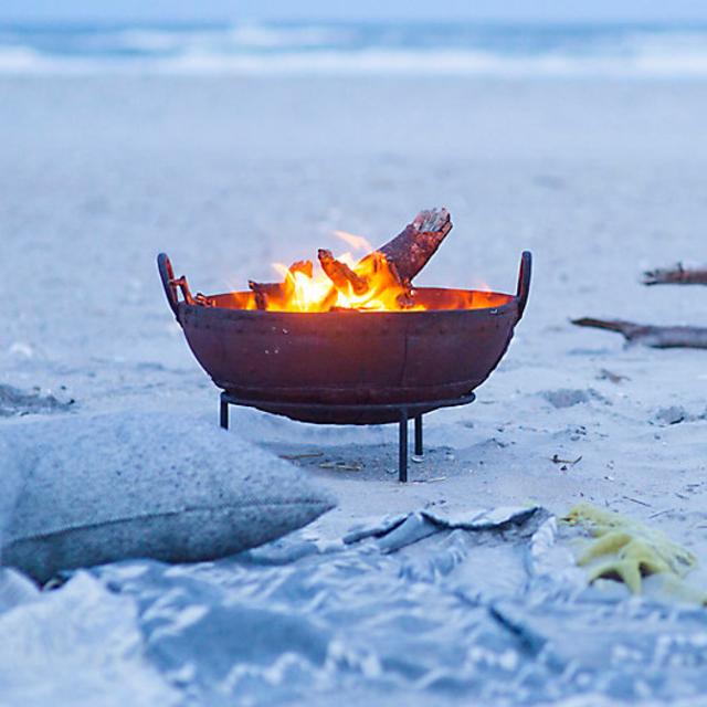 Iron Pedestal Fire Pit