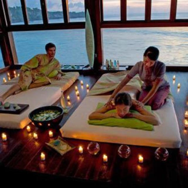 Couples Massage