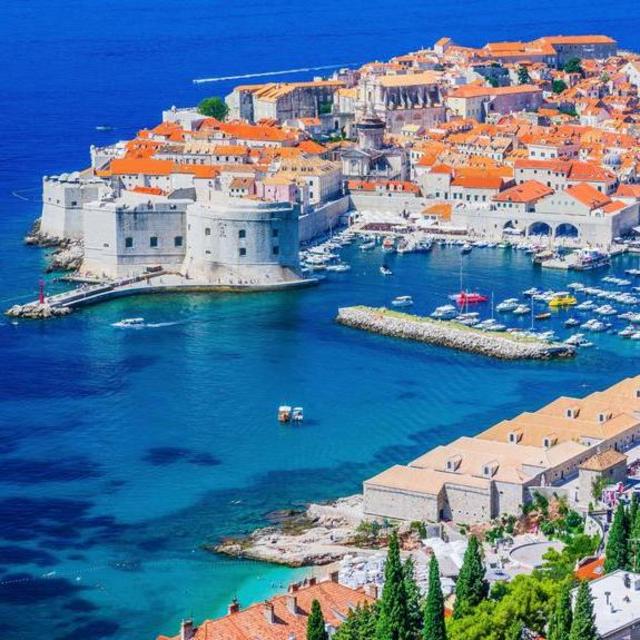 Honeymoon Date Night in Croatia