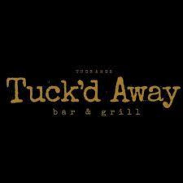 DATE NIGHT | Wings & Beers at Tuck'd Away