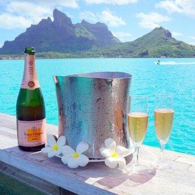 Get us Buzzed in Bora Bora