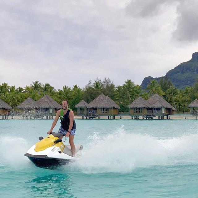 Get us Jet Skis in Bora Bora