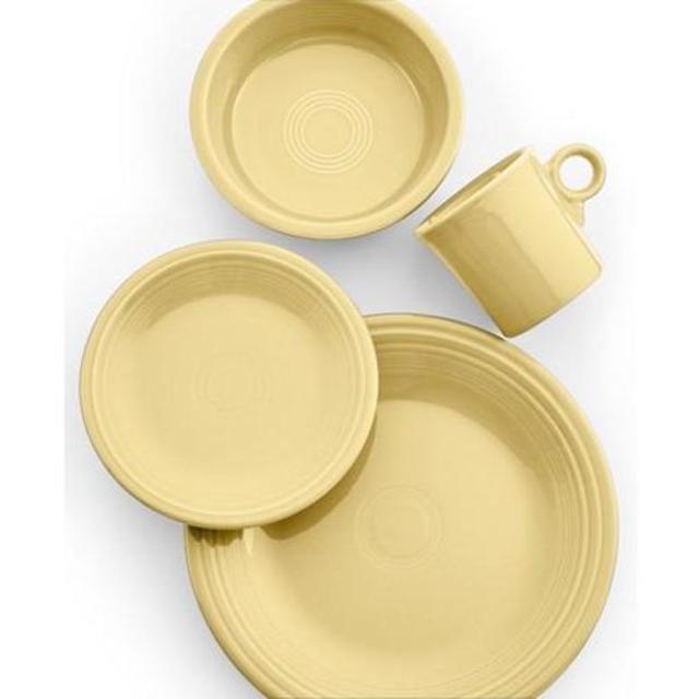 Ivory Fiesta 4-Piece Place Setting