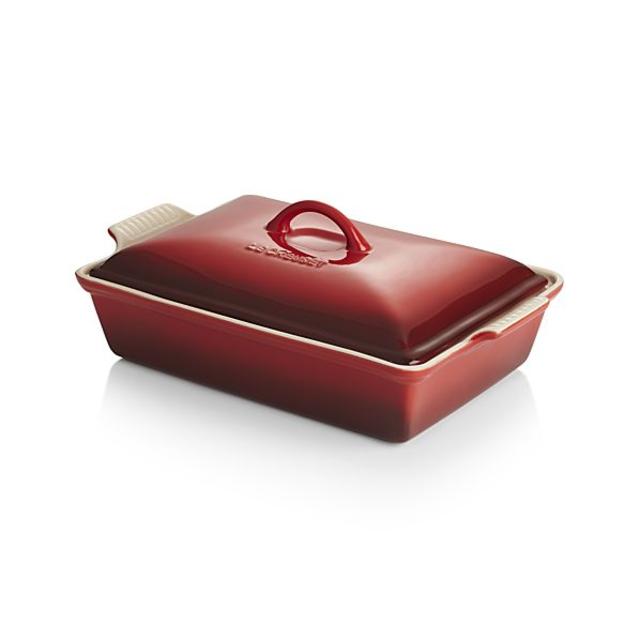 Le Creuset ® Heritage Covered Rectangle Cherry Red Baking Dish