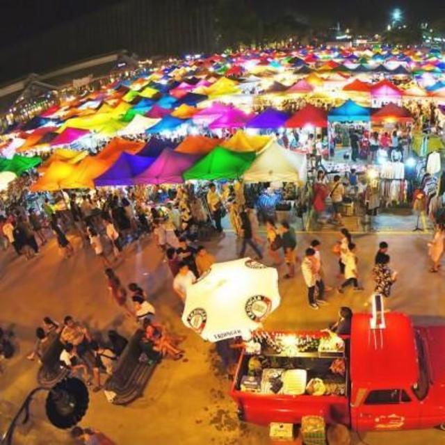 Night Market Dinner in Chiang Mai!