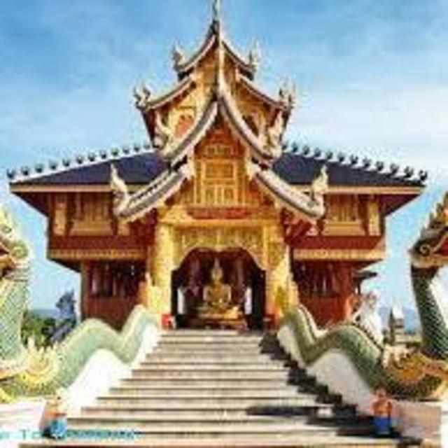 Thai Temple Tours