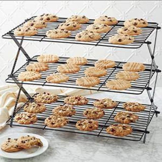 Wilton 3 Tier Folding Cooling Rack