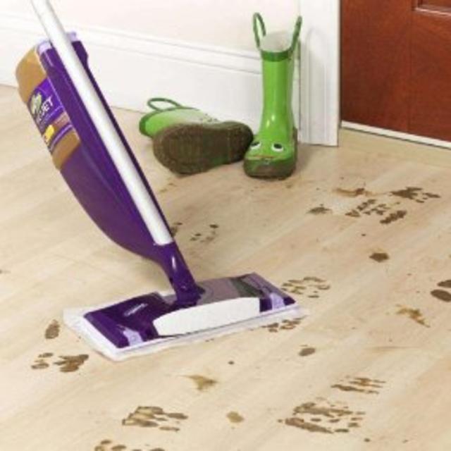 Swiffer WetJet Spray, Mop Floor Cleaner Starter Kit