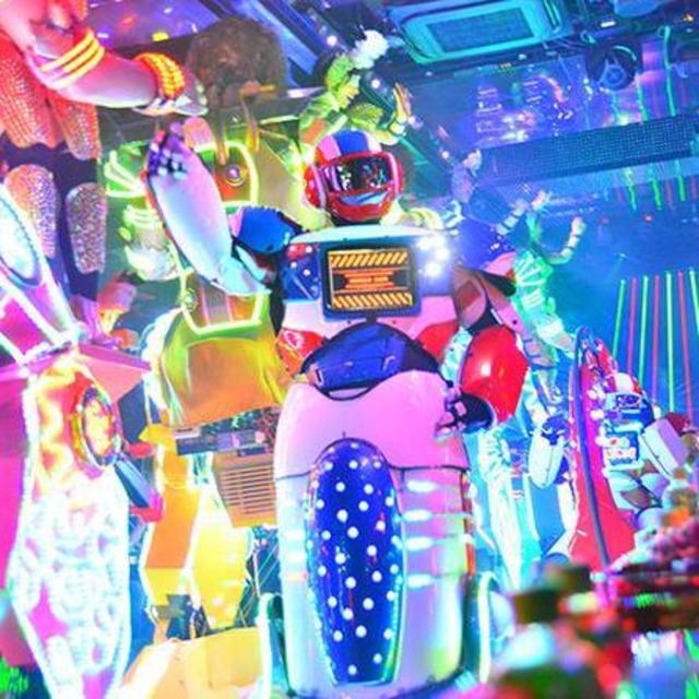 Robot show for two in Tokyo