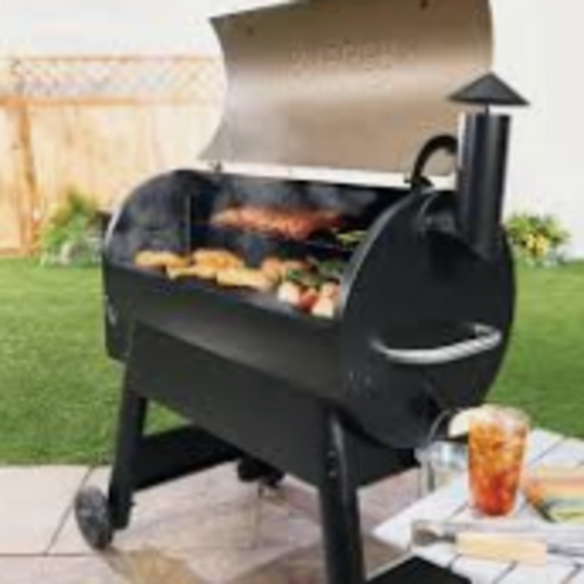 Traeger Pro Series 34 Pellet Grill (Gen 1) - Bronze