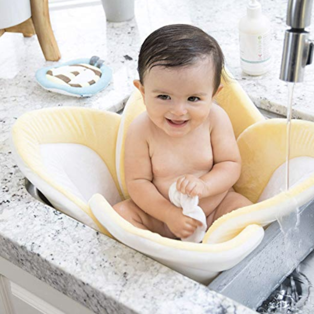 Blooming Bath Lotus - Baby Bath (Yellow/White/Gray)