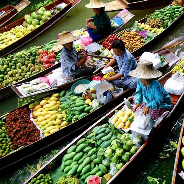 Floating Market Tour