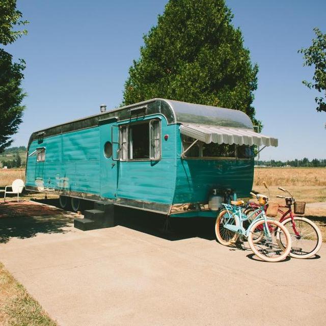 Two Nights in a 1954 Anderson trailer at the Vintages Trailer Resort in Oregon Wine Country