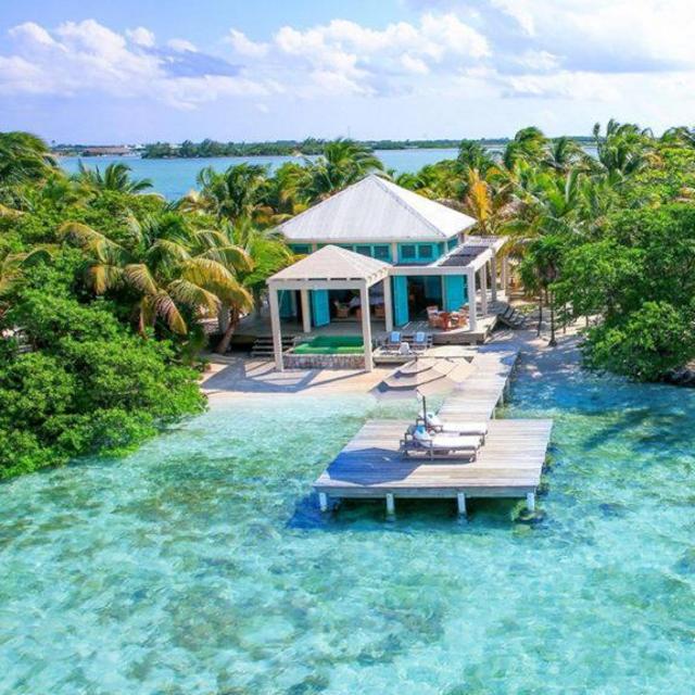 One night stay in Belize!