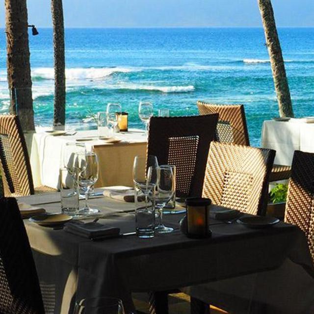 Honeymoon - Dinner at Merriman's