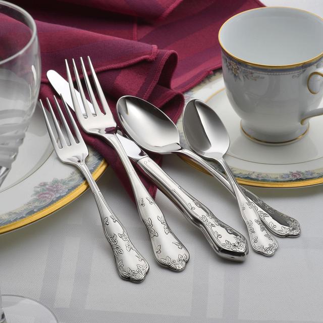 Martha Washington flatware pattern of Liberty Tabletop