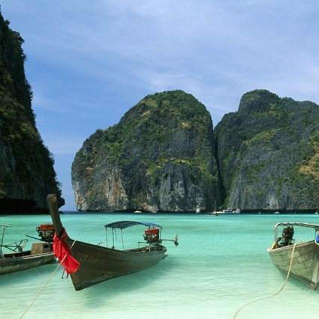 Boating adventure to Phi Phi islands