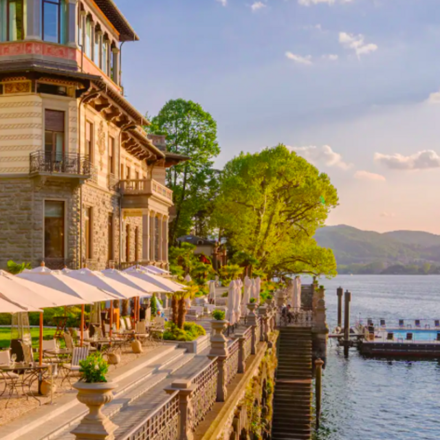 Afternoon tea at Mandarin Oriental