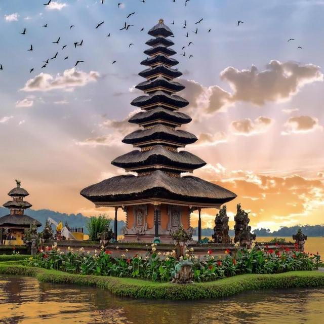 Tanah Lot and Temples