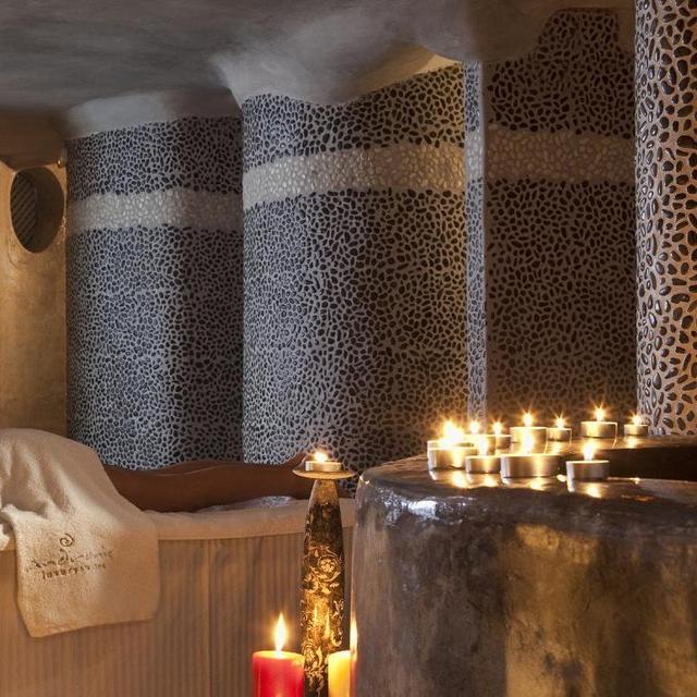 Spa for 2 in Greece