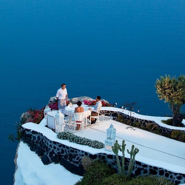 Food & Drinks for 2 in Santorini Island