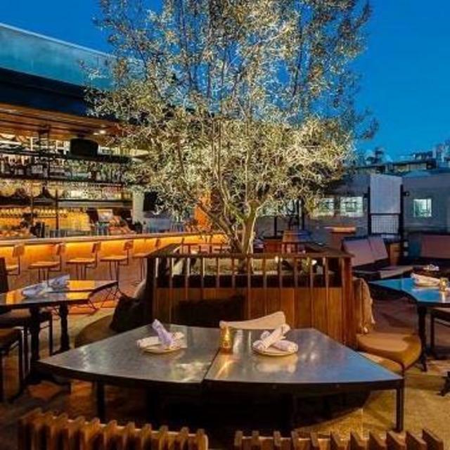 Honeymoon Happy Hour @ Kettner Exchange