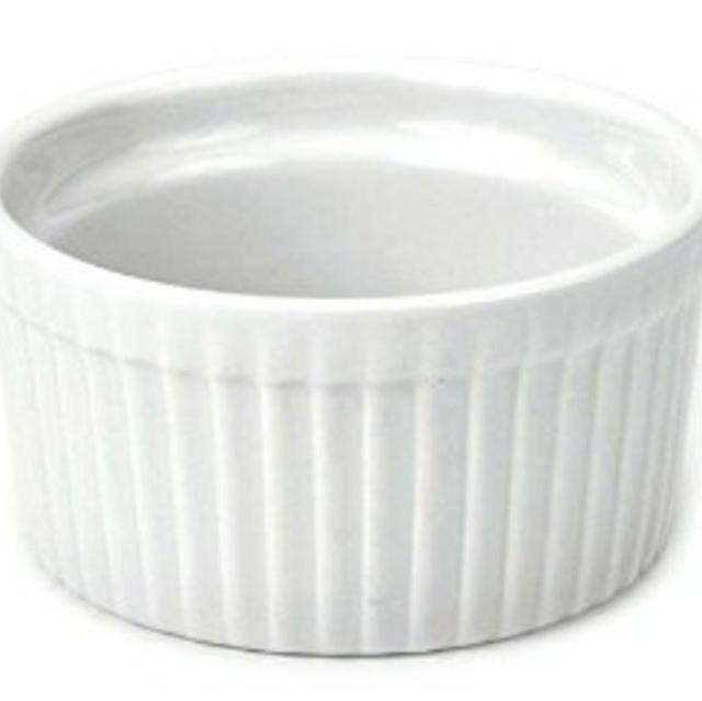 12 - 3.25" 6 Ounce Porcelain Ramekins
