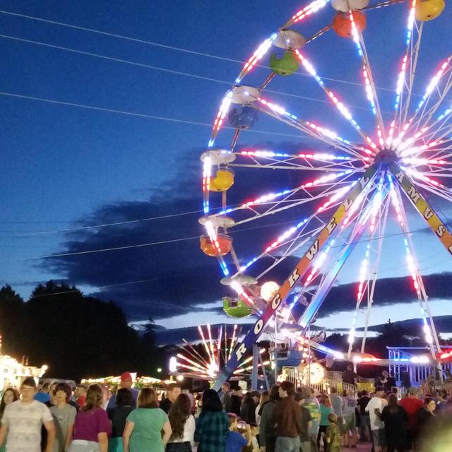a ride on a ferris wheel
