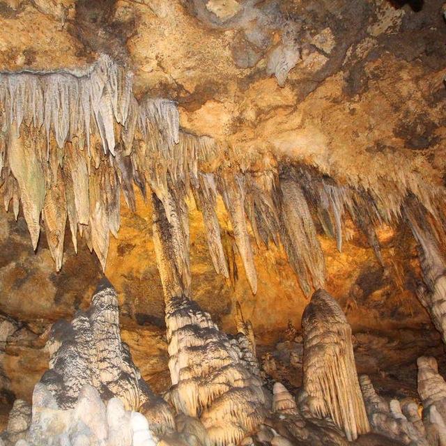 tickets to explore caverns in Virgina