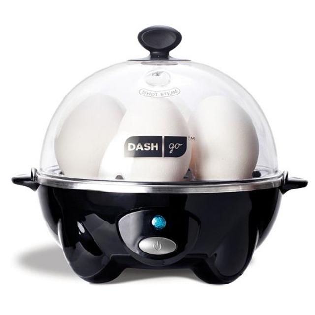 DASH GO Rapid Egg Cooker