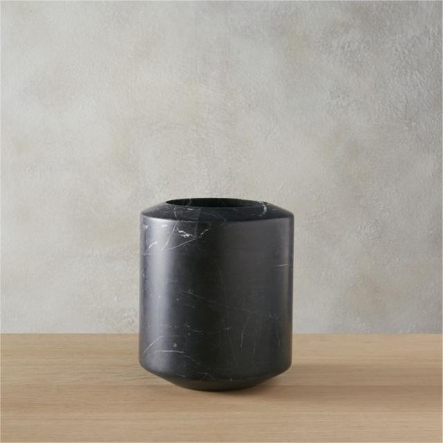 black marble utensil holder