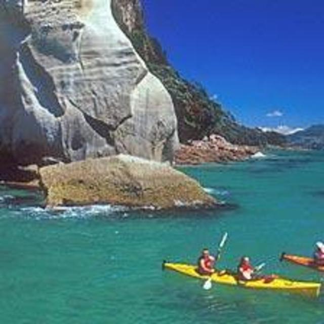 Cathedral Cove Sea Kayaking Tour