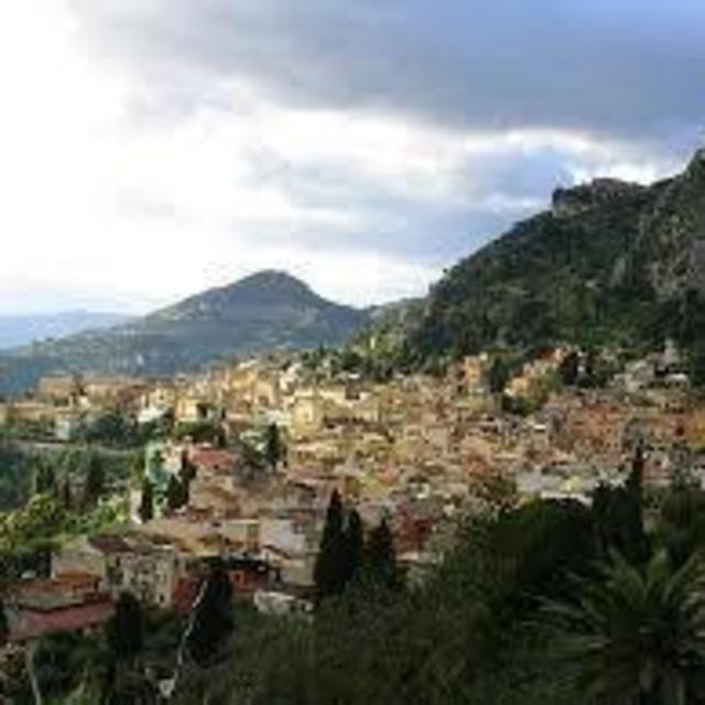Taormina, Lava River, Wine and Jewels