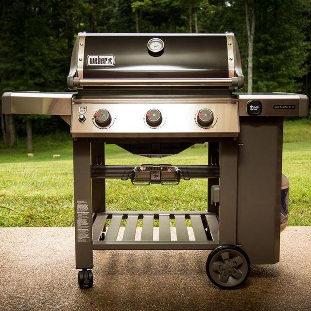 BBQ Grill and Accessories
