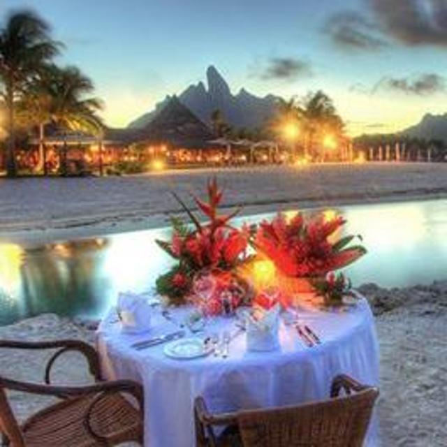 Candlelit Dinner on the Beach Bora Bora