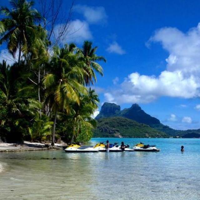 Jet Ski in Bora Bora
