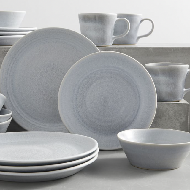 Larkin Reactive Glaze Chambray Blue Stoneware 16-Piece Dinnerware Set