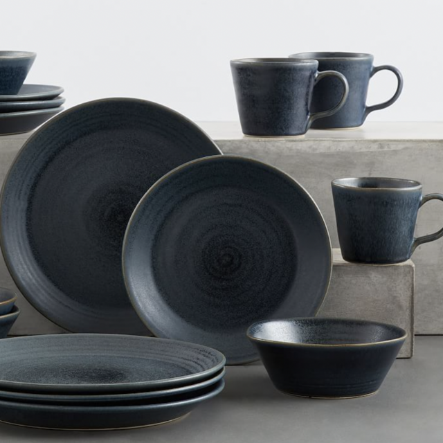 Larkin Reactive Glaze River Blue Stoneware 16-Piece Dinnerware Set