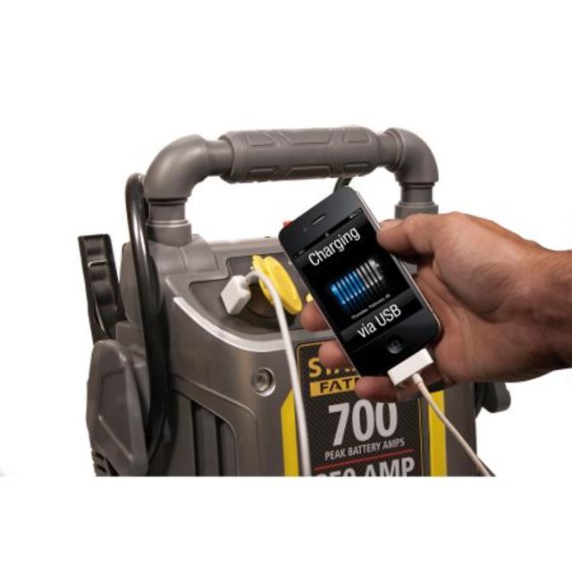Stanley 'FatMax' 700-Amp Peak Jump Starter with Compressor #J7CS