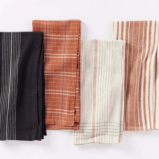 Coyuchi Fillmore Kitchen Towel Set in Cinnamon