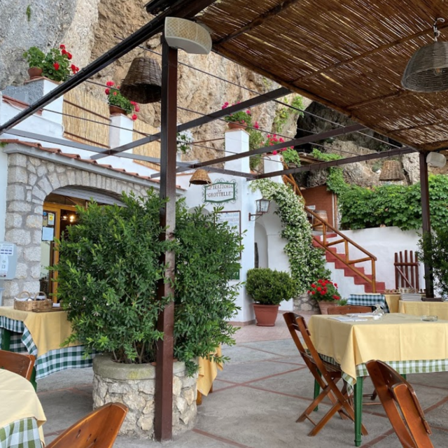 Capri // lunch @ Le Grottelle
