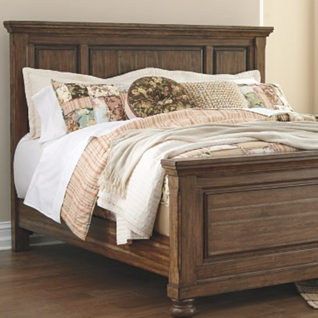 Flynnter Queen Panel Bed