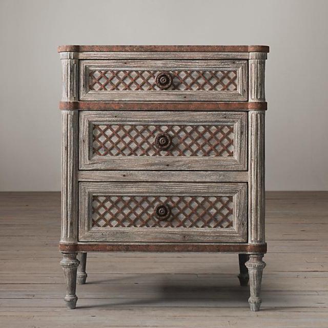 24" Louis XVI Treillage Closed Nightstand