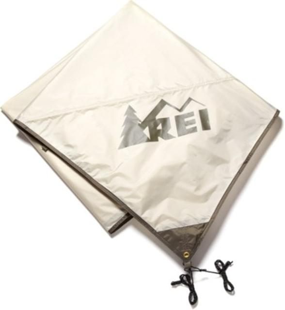 REI   Camp Tarp 16