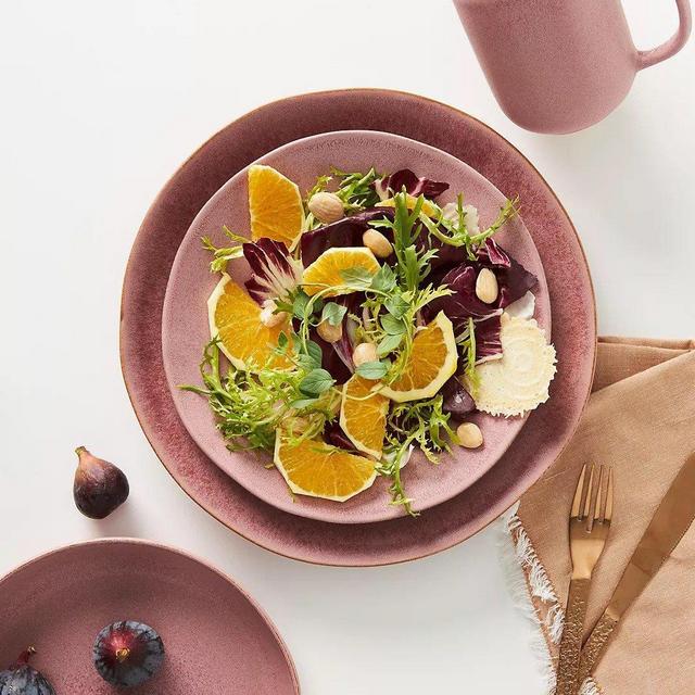 Levi Dinner Plates, Set of 4 - Currant Color